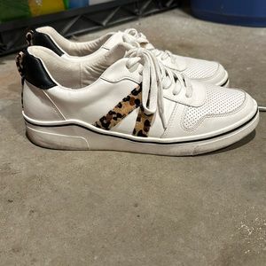 Women’s MIA sneakers